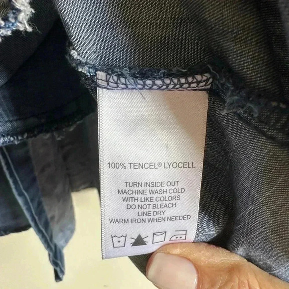 Long Sleeve Foxcroft Denim Shirt with Pockets - Picture 9 of 9